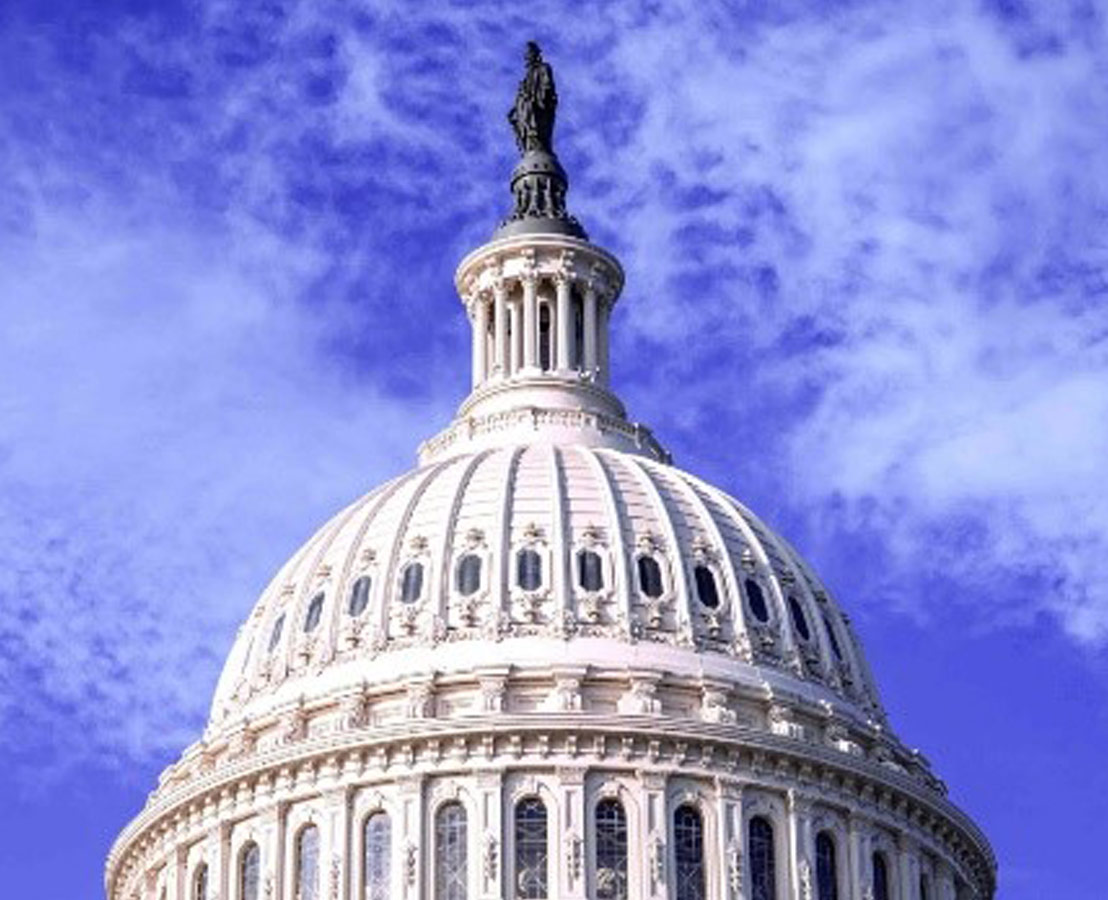 Bild des amerikanischen Senats-Gebäudes.